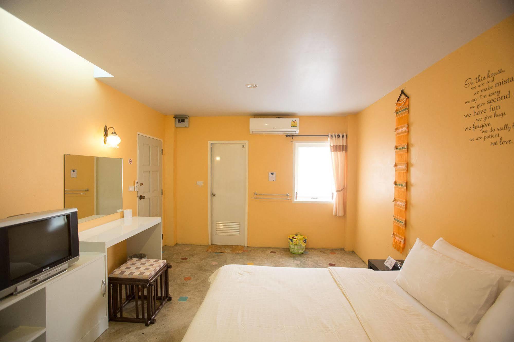 Dozy Lamoon House Hotell Chiang Mai Eksteriør bilde
